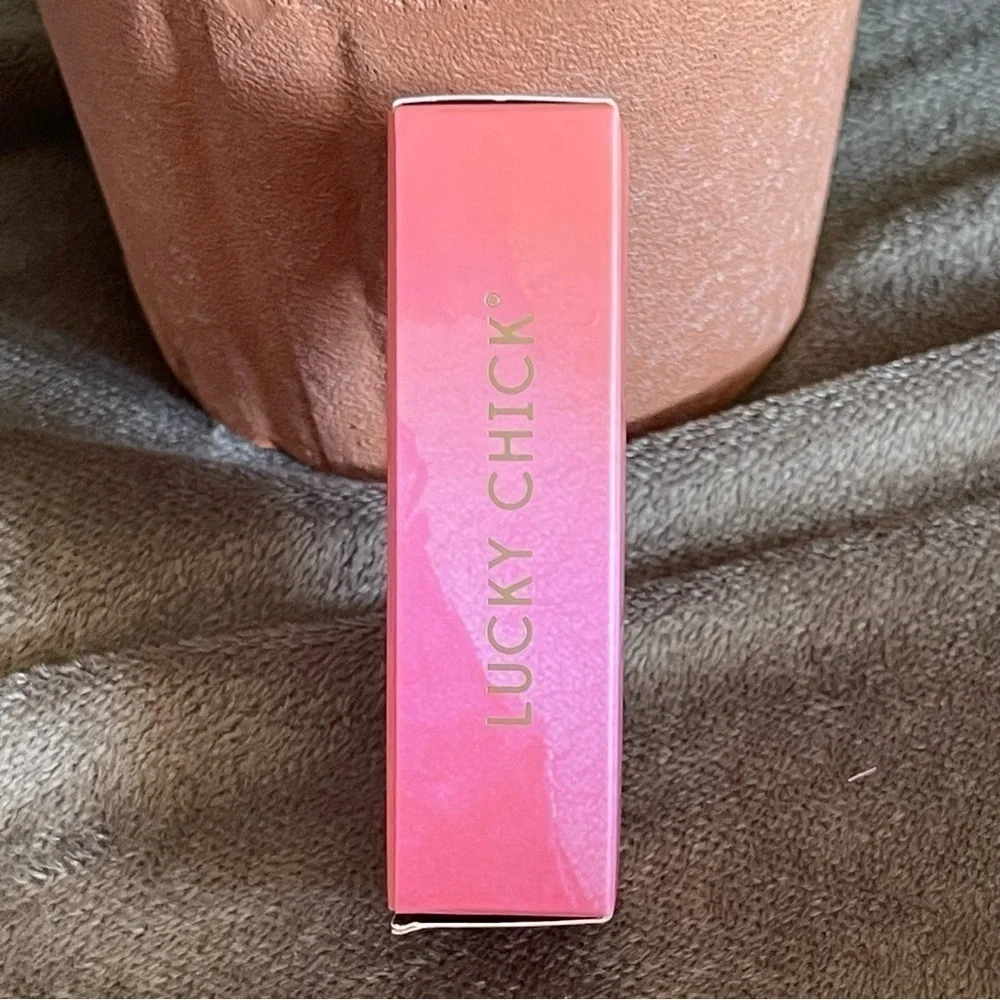 *NIB* Lucky Chick liquid eyeshadow